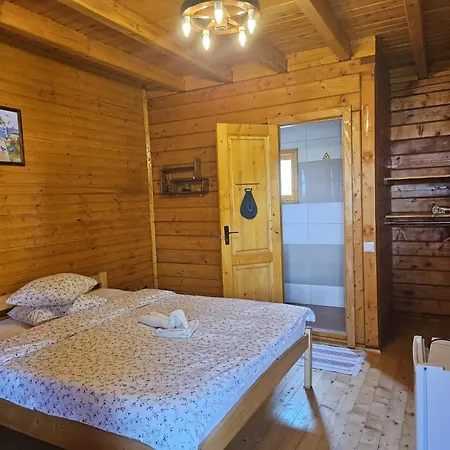 Casa Moața La Gazde/Camere de închiriat Vama Veche